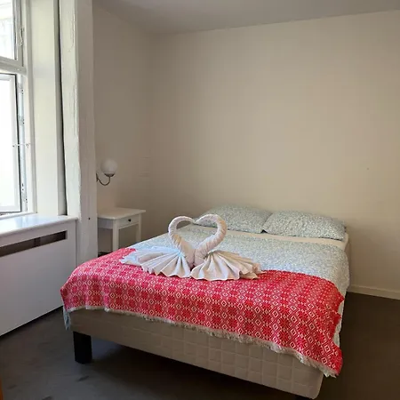 M18 Hotel