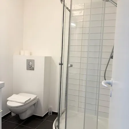 Hotel M18