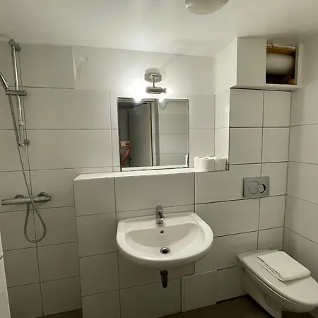 Hotel M18 3*